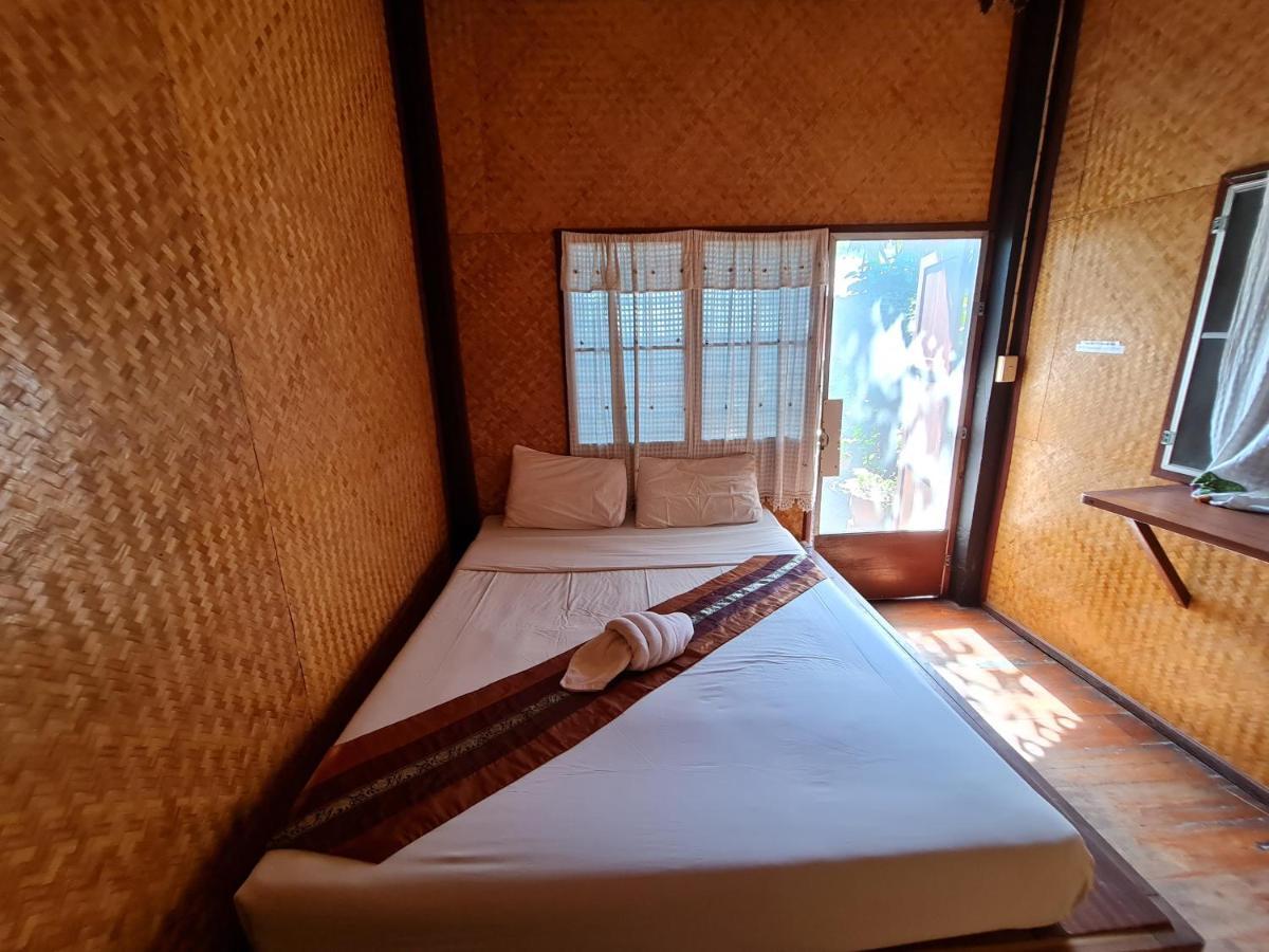 Ever Green Guest House - Sha Plus Pai Exteriör bild