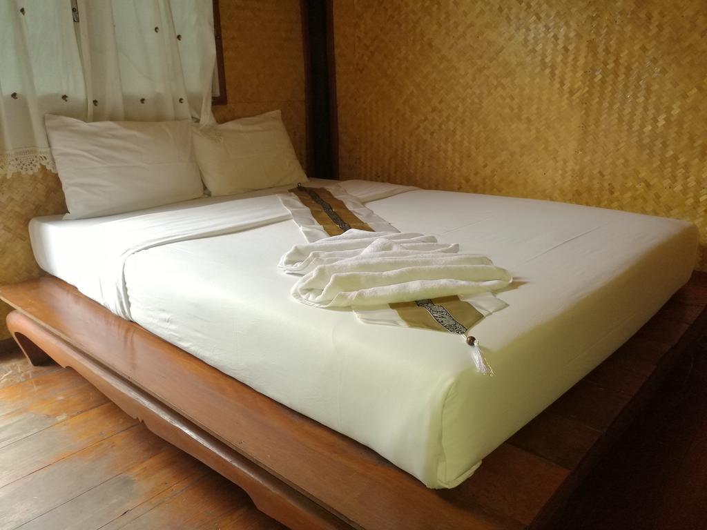 Ever Green Guest House - Sha Plus Pai Exteriör bild
