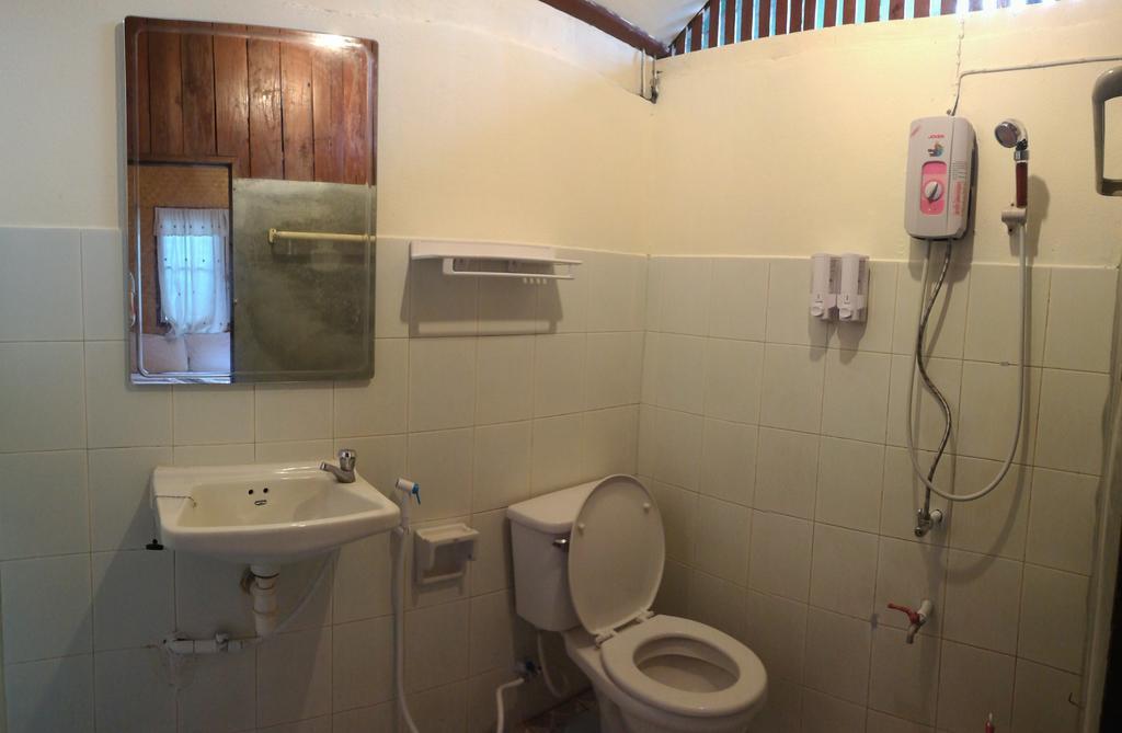 Ever Green Guest House - Sha Plus Pai Exteriör bild